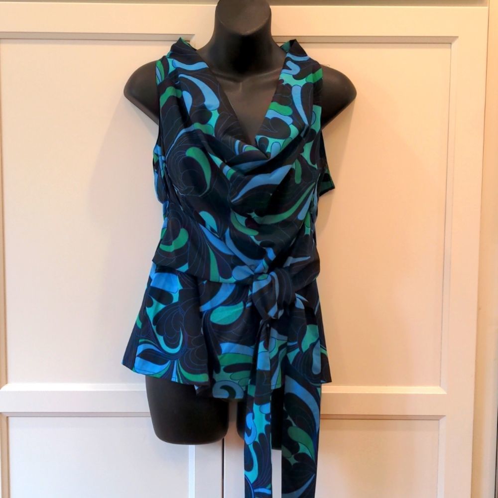Ann Taylor Blue and Green Patterned Blouse